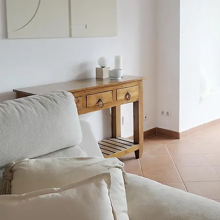 Manso Da Falesia Olhos de Agua (Albufeira)